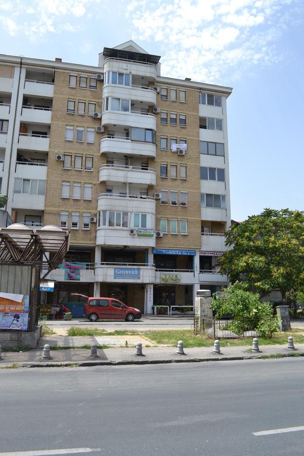 Nakov Apartment Next To Bus Station Σκόπια Εξωτερικό φωτογραφία